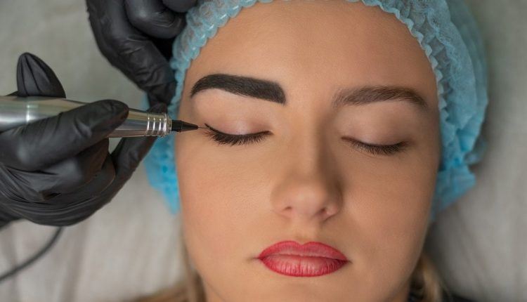 Kalıcı Makyaj Nedir? Kalıcı Makyaj Nasıl Uygulanır?